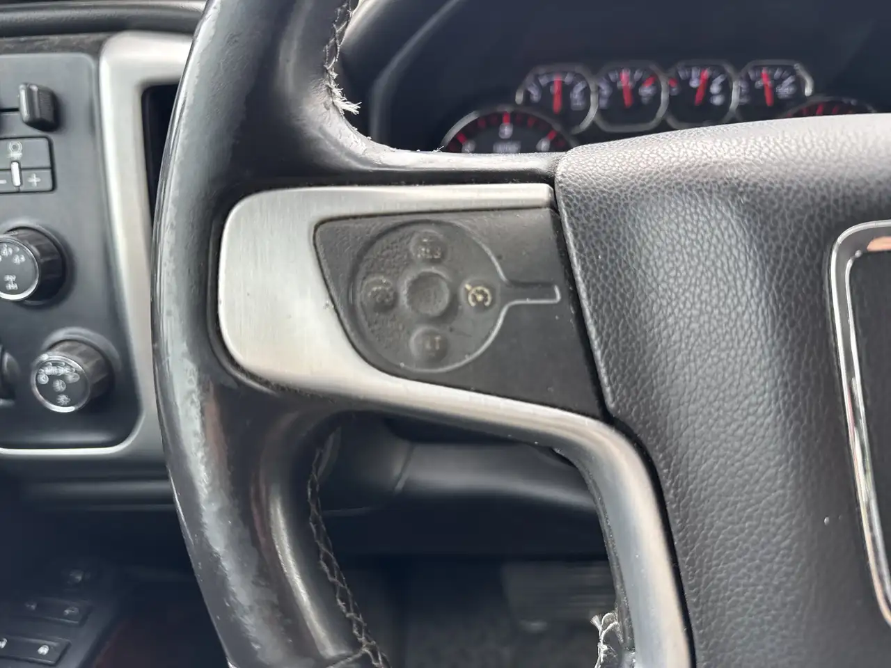GMC Sierra 3500HD fotografie GMC Sierra 3500HD