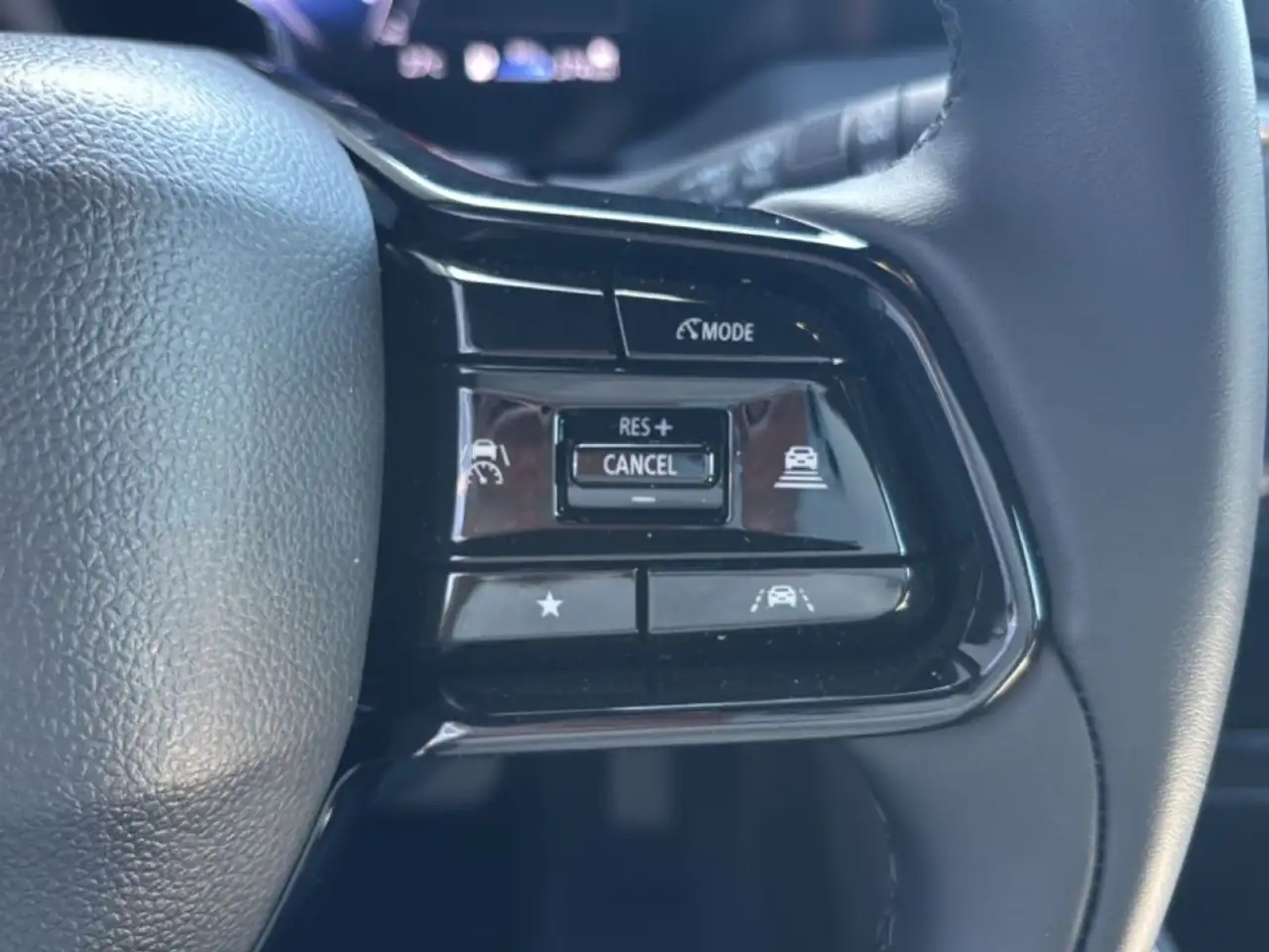 Toyota Urban Cruiser 61kWh Lounge 11