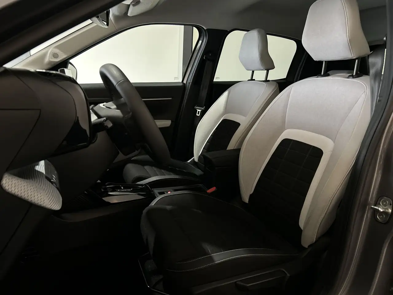 Citroen E-C3 Max 113pk 44 kWh Navigatie | Head-up | Achteruitri 12