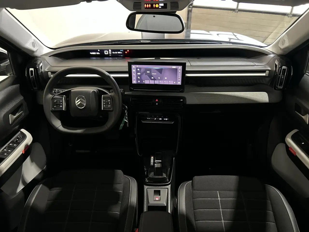Citroen E-C3 Max 113pk 44 kWh Navigatie | Head-up | Achteruitri 16