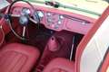 Triumph TR2 Roadster Overdrive - Excellent restored Jaune - thumbnail 9