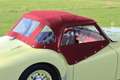 Triumph TR2 Roadster Overdrive - Excellent restored Jaune - thumbnail 45