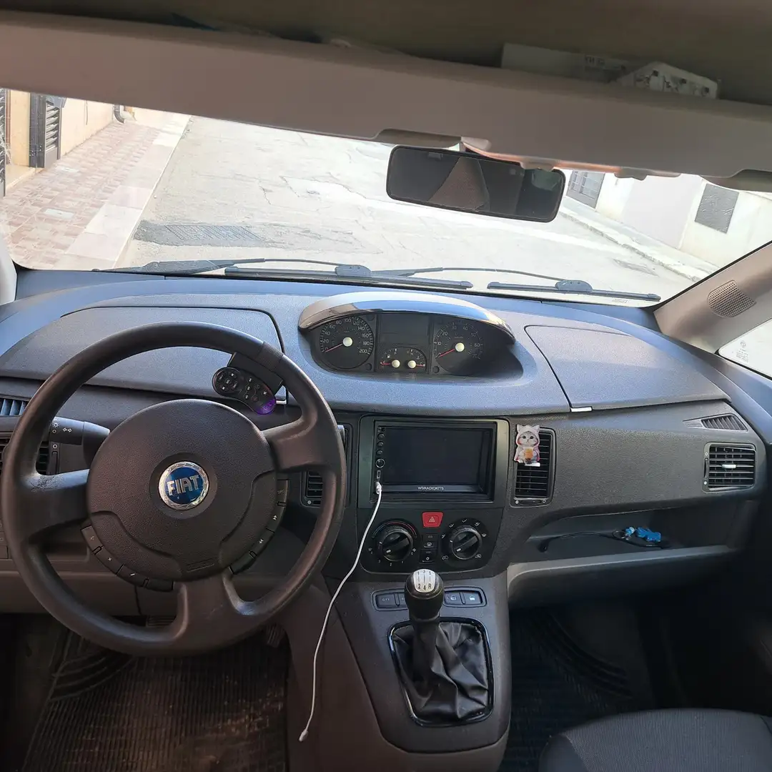 Fiat Idea 1.3 mjt 16v Black Label - 2