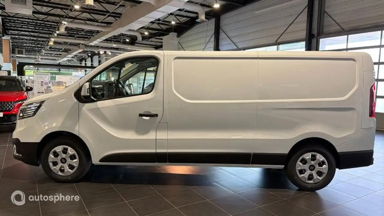 Renault Trafic 2026 — фото 8