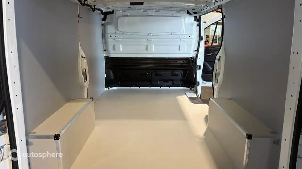 Renault Trafic 2026 — фото 14