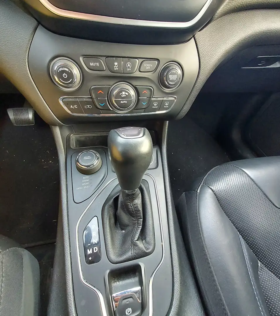 Jeep Cherokee Cherokee V 2019 Night Eagle 4wd automatica Nero - 2