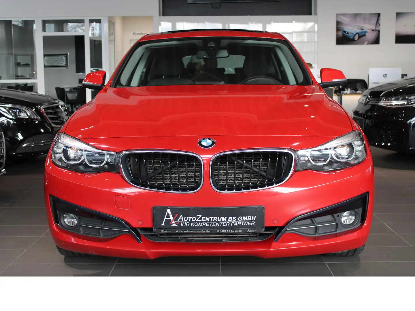 BMW 320 d Sportline XENON*PANO*SHZ*NAVI Rojo - 2