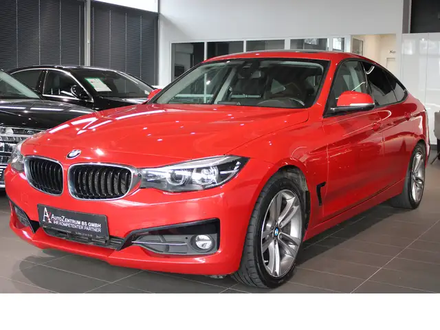 BMW 320 d Sportline XENON*PANO*SHZ*NAVI