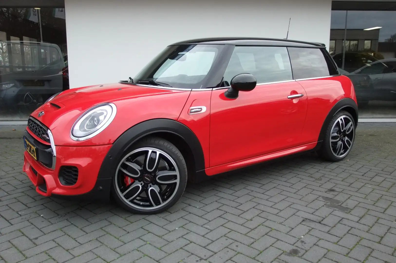 MINI John Cooper Works Mini 2.0 Chili / NL auto/ 18 inch/ Camera/ Stoelve Rojo - 2