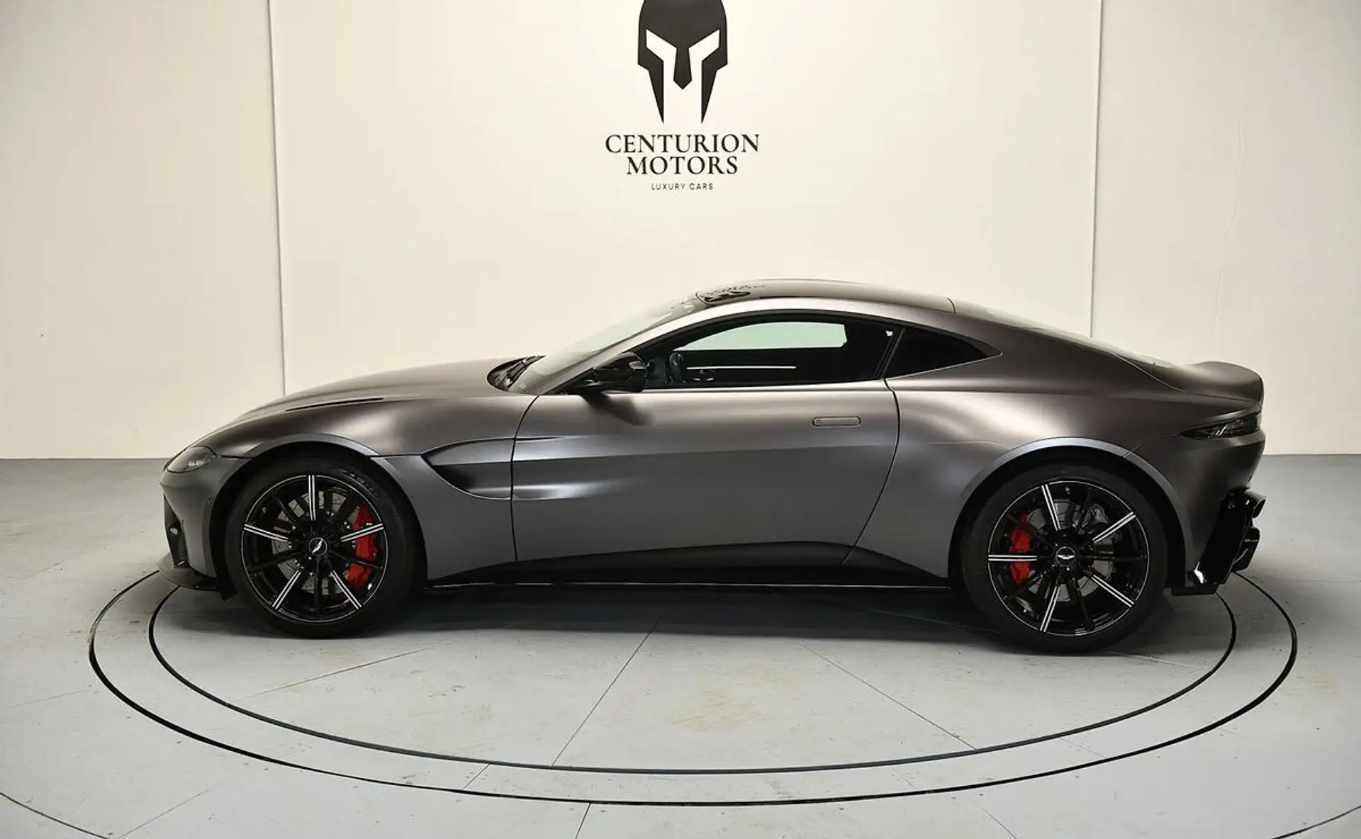 애스턴마틴 V8 Coupe 2020 건메탈 사진 6