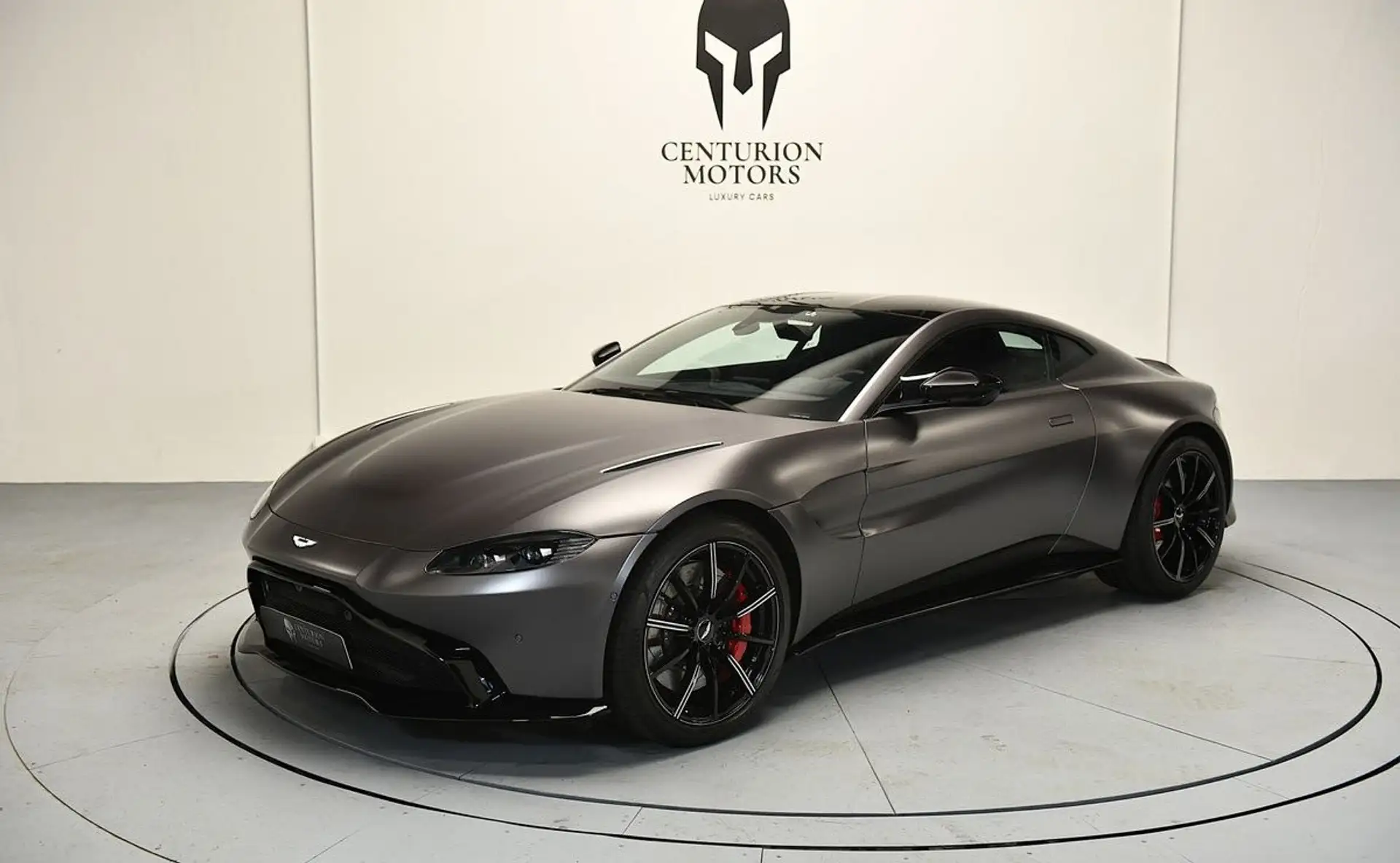 애스턴마틴 V8 Coupe 2020 건메탈 사진 1