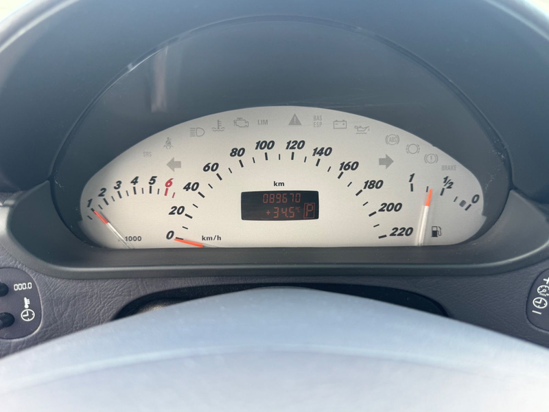 Mercedes-Benz A 210 Evolution-Leder-Top Zustand! — photo 21