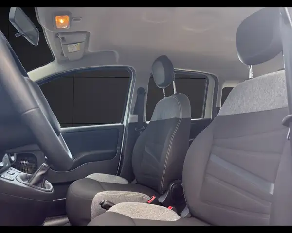 Fiat Panda view 9