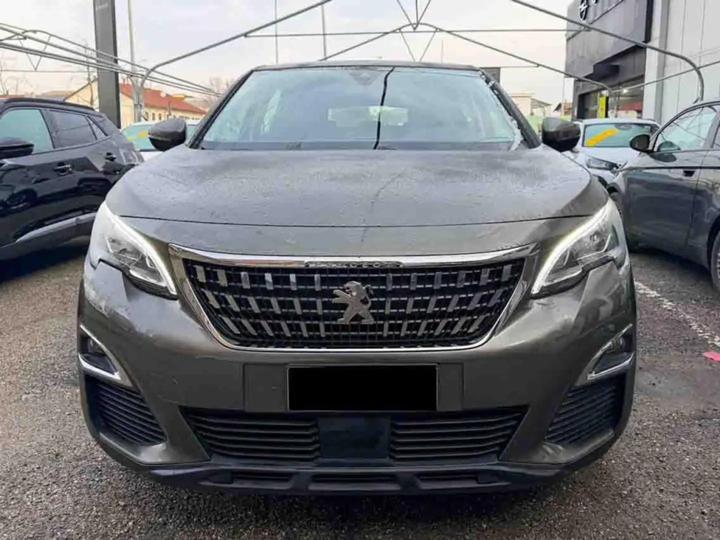 Peugeot 3008 BlueHDi 130 S&S EAT8 Business Gris - 2