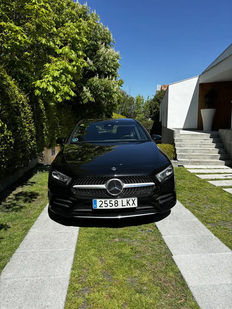 Mercedes-Benz A 200 7G-DCT AMG Line - 2