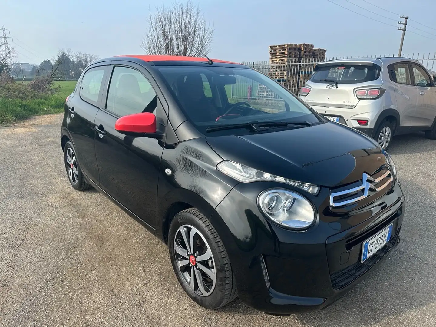 Citroen C1 C1 Airscape 5p 1.0 vti Shine Negru - 1