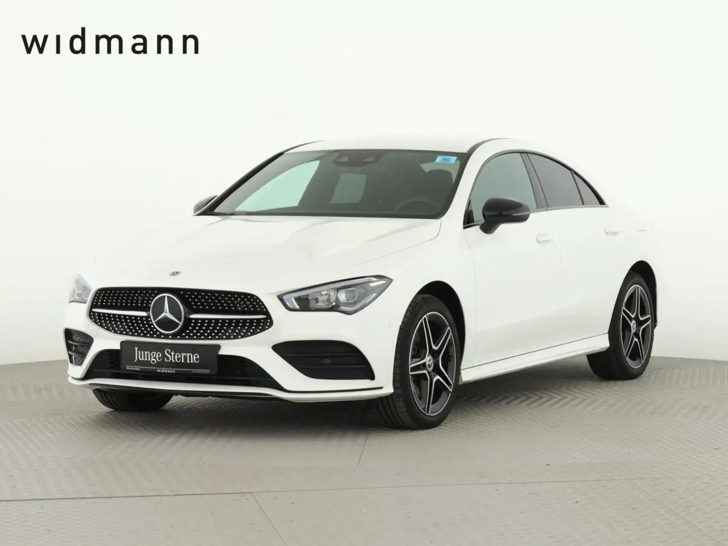 Mercedes-Benz CLA 250 e *AMG*Navi*PTS*Kamera*SpurH*SHZ** Weiß - 1