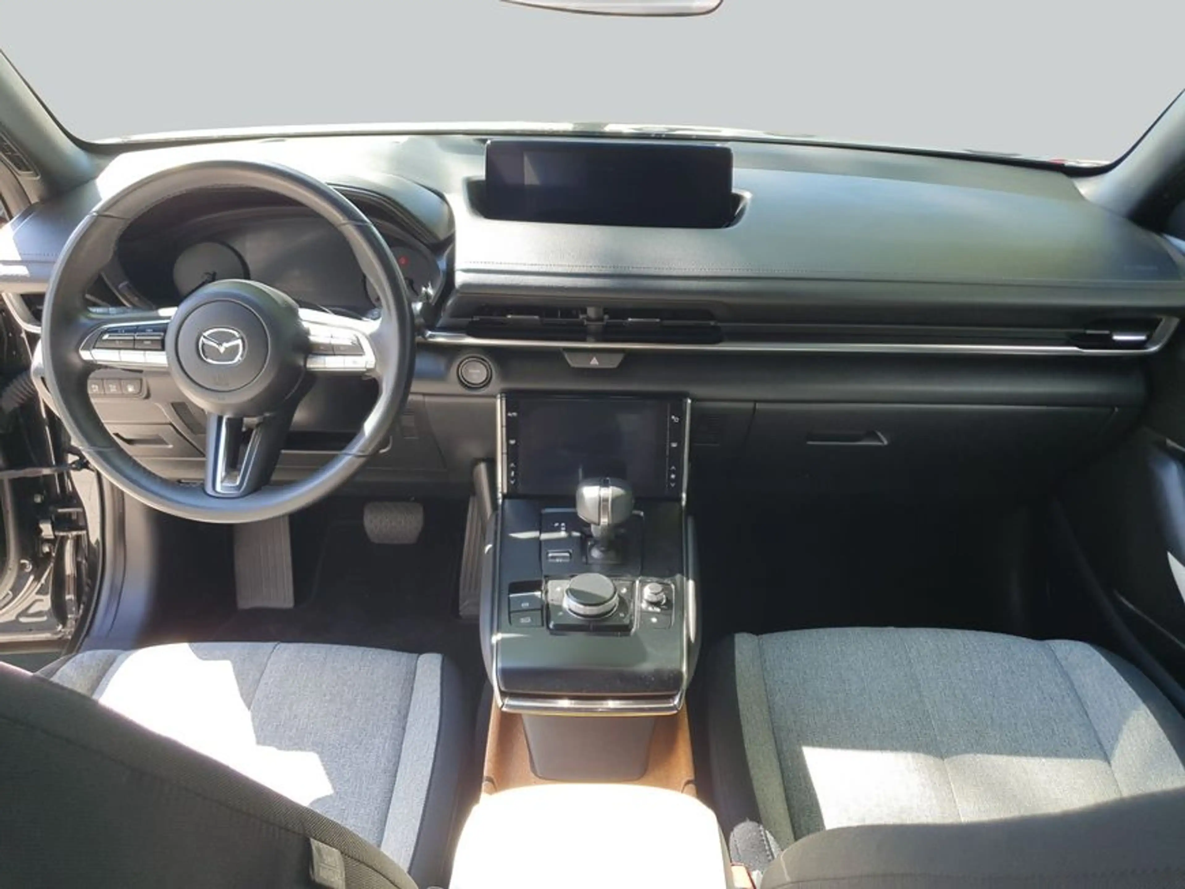 Mazda MX-30 e-SKYACTIV R-EV PRIME-LINE 125 kW, 5-türig — photo 14