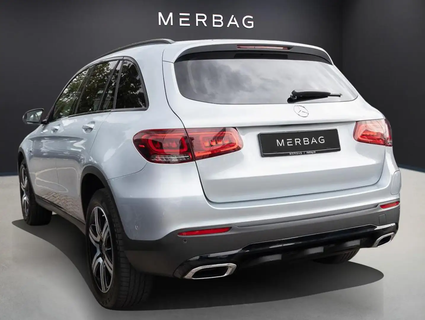 Mercedes-Benz GLC 300 de 4MATIC ACC LED Navi Pano SD SHZ Kam. Argent - 2