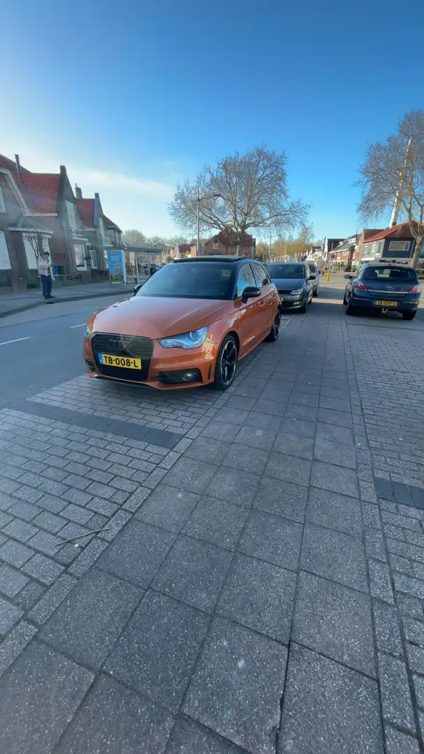 Audi A1 2.0 TDI Sportback S line edition m. Sportpaket - 1