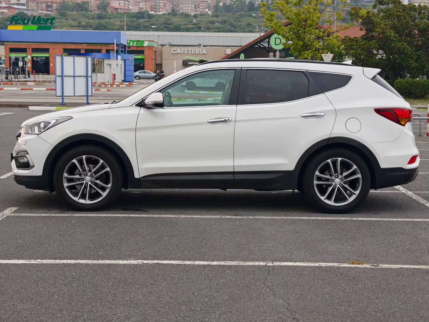 Hyundai SANTA FE Santa Fe 2.2CRDi 4x4 Style Brown 7s Aut. Style Brown Blanco - 2