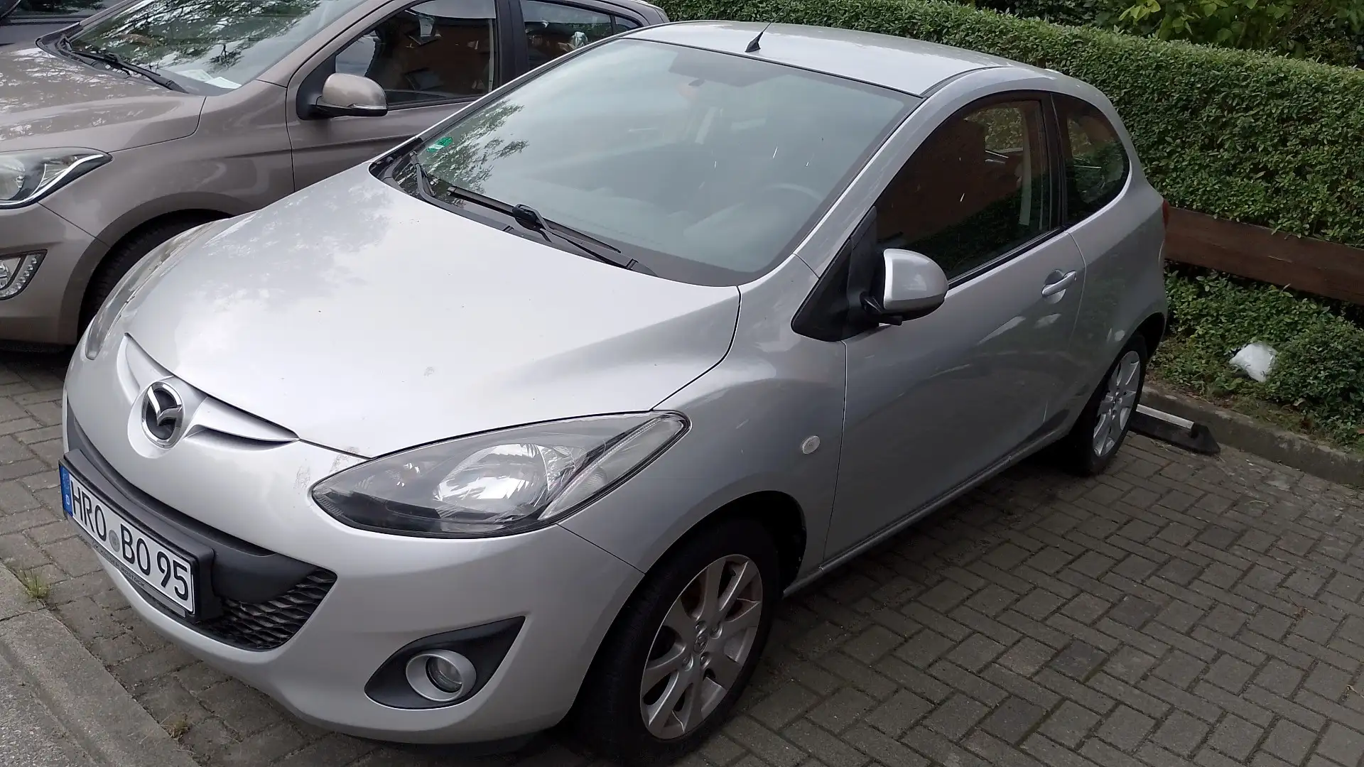 Mazda 2 1.3  Active (3-trg.)(55kW) Grau - 1
