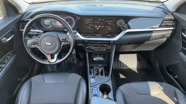 Kia Niro view 11