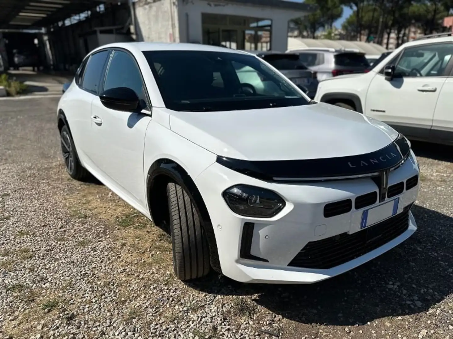 Lancia Ypsilon Hybrid e-DCT LX Wit - 1