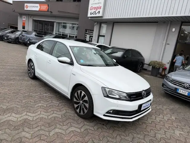 Volkswagen Jetta BLUE EMOTION TECHNOLOGY