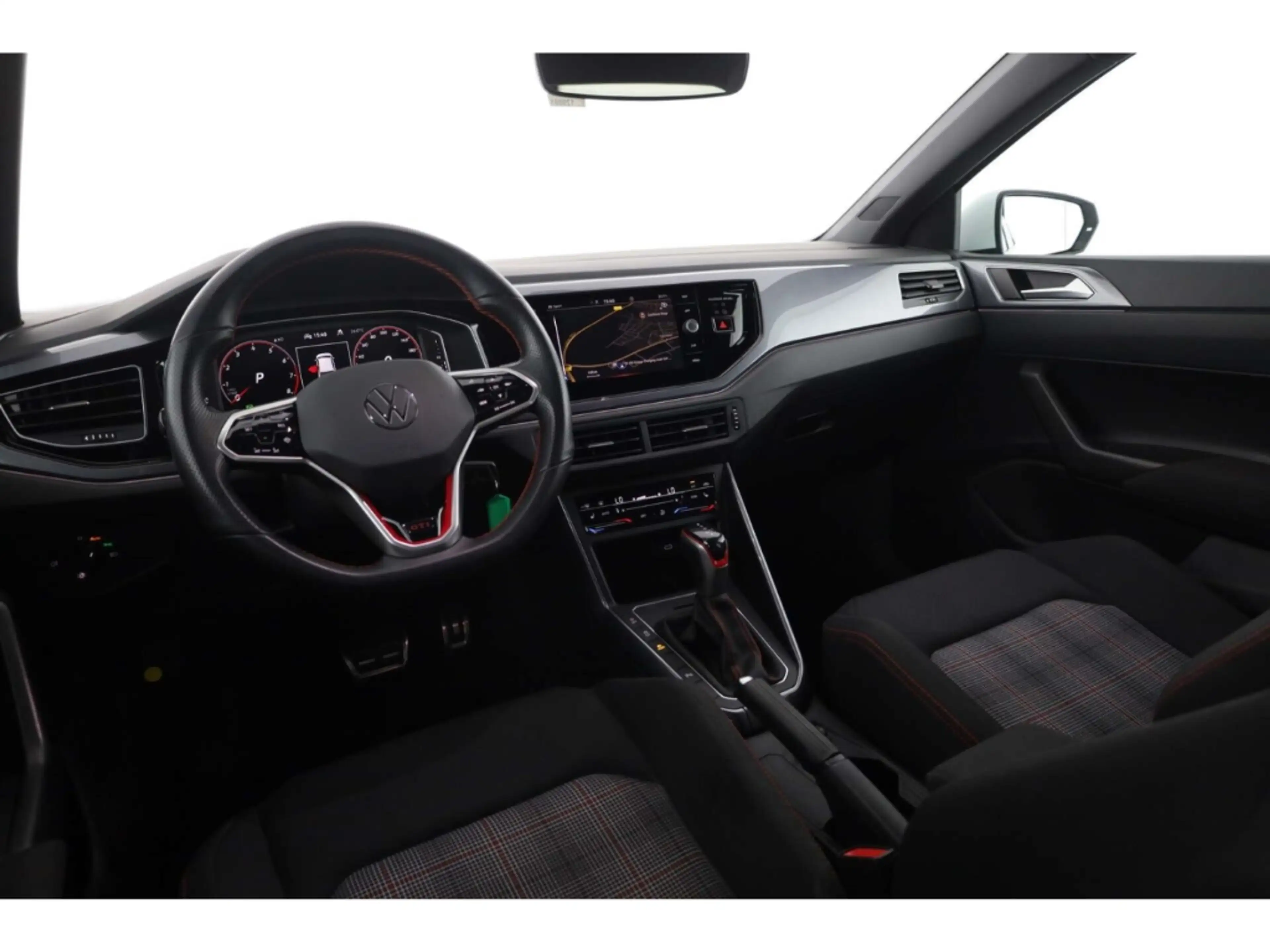 Volkswagen Polo GTI 2.0 TSI — photo 9