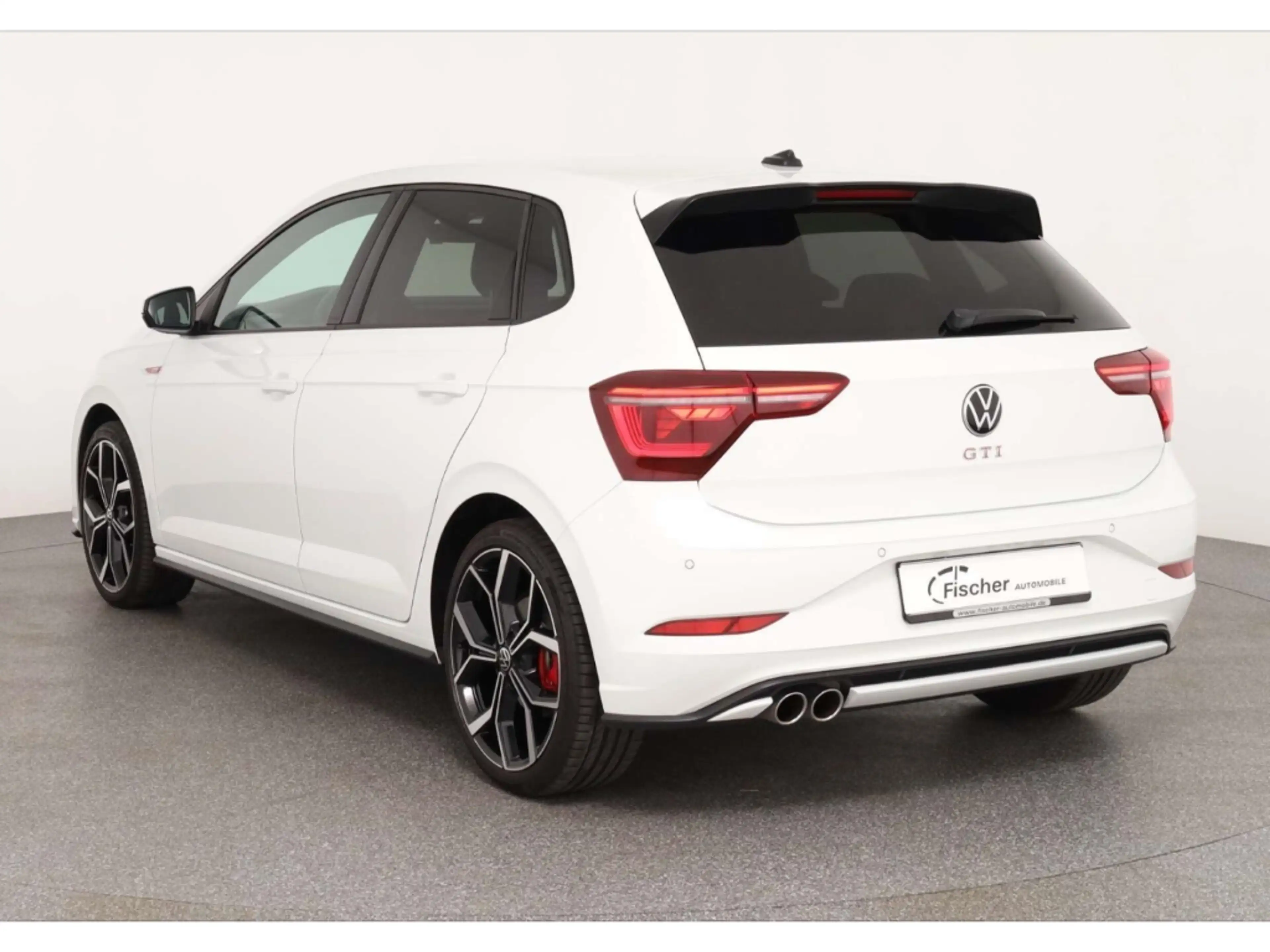 Volkswagen Polo GTI 2.0 TSI — photo 4