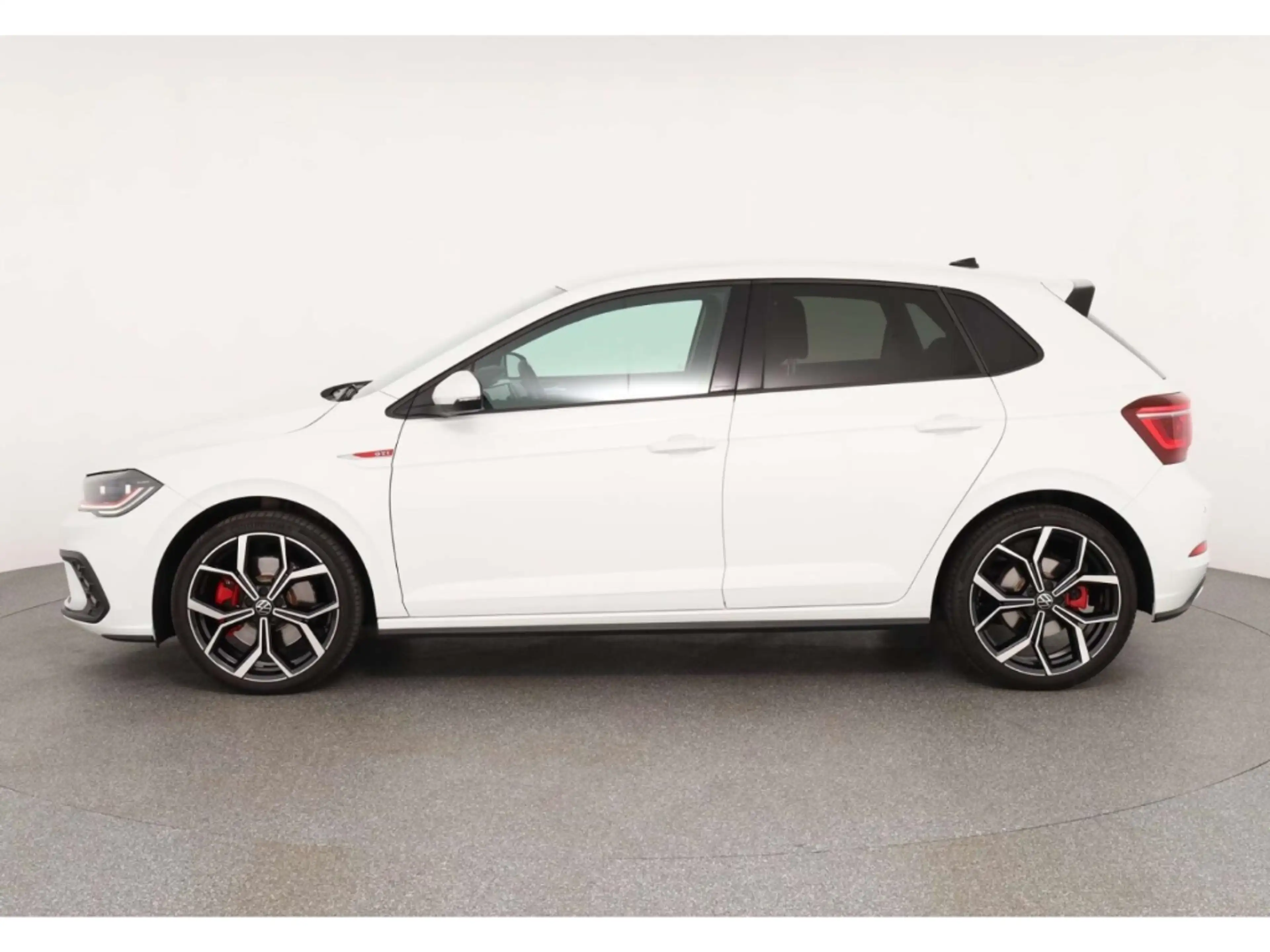 Volkswagen Polo GTI 2.0 TSI — photo 5
