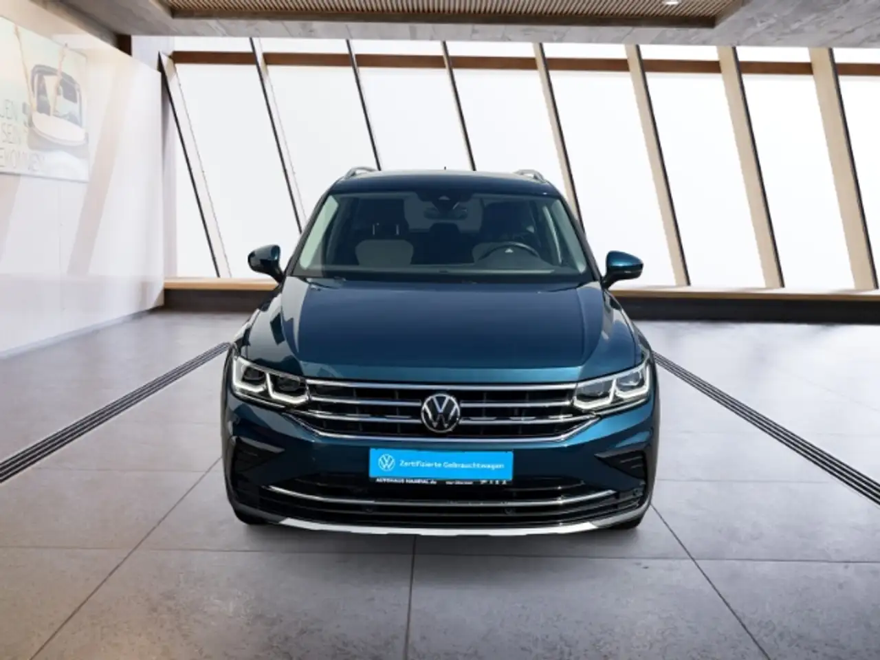 Volkswagen Tiguan 1.5 TSI DSG Elegance MATRIX-LED NAVI 18'' ACC APP- 4