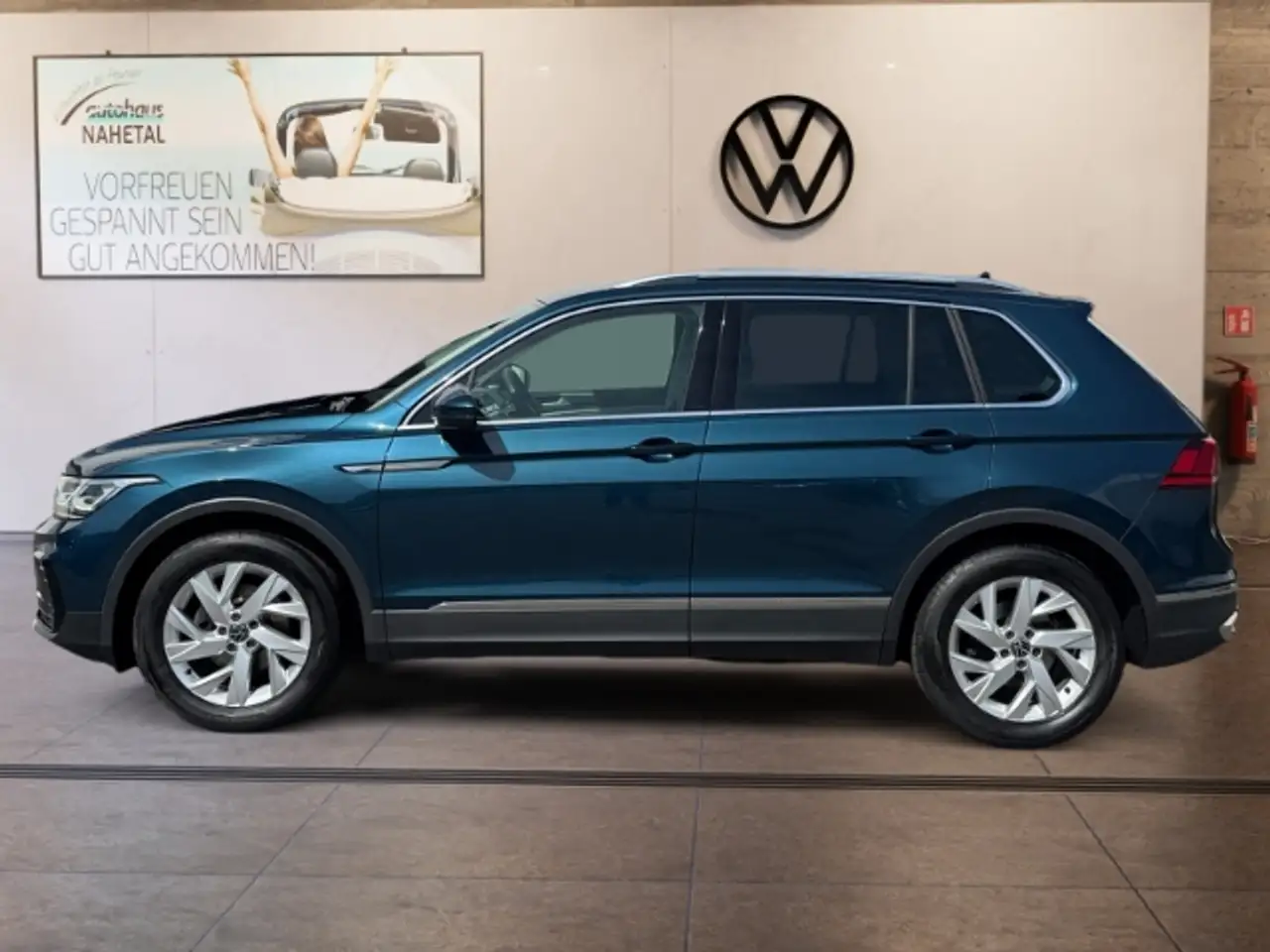 Volkswagen Tiguan 1.5 TSI DSG Elegance MATRIX-LED NAVI 18'' ACC APP- 3
