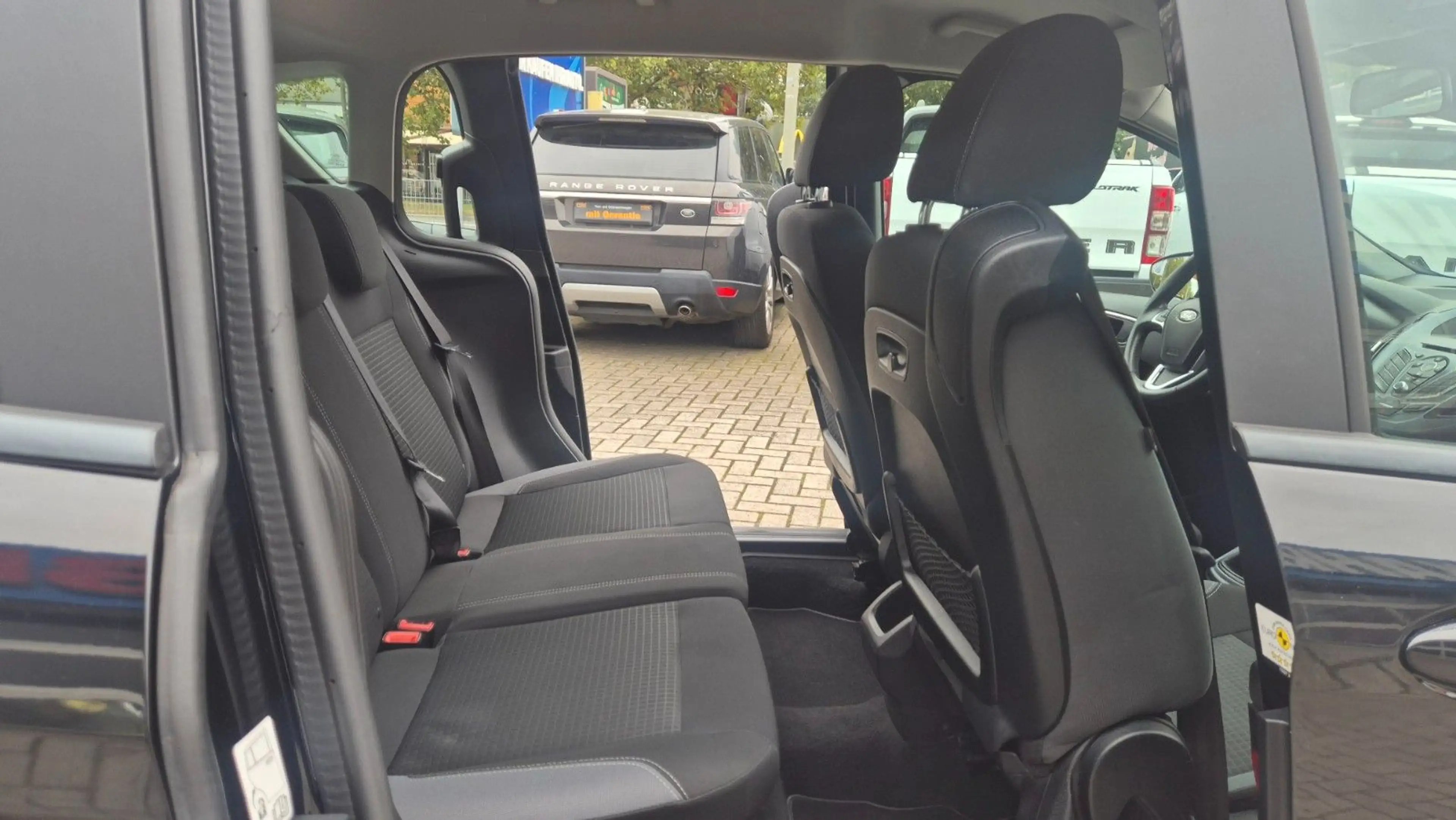 Ford B-Max B-MAX Sync Edition — photo 10