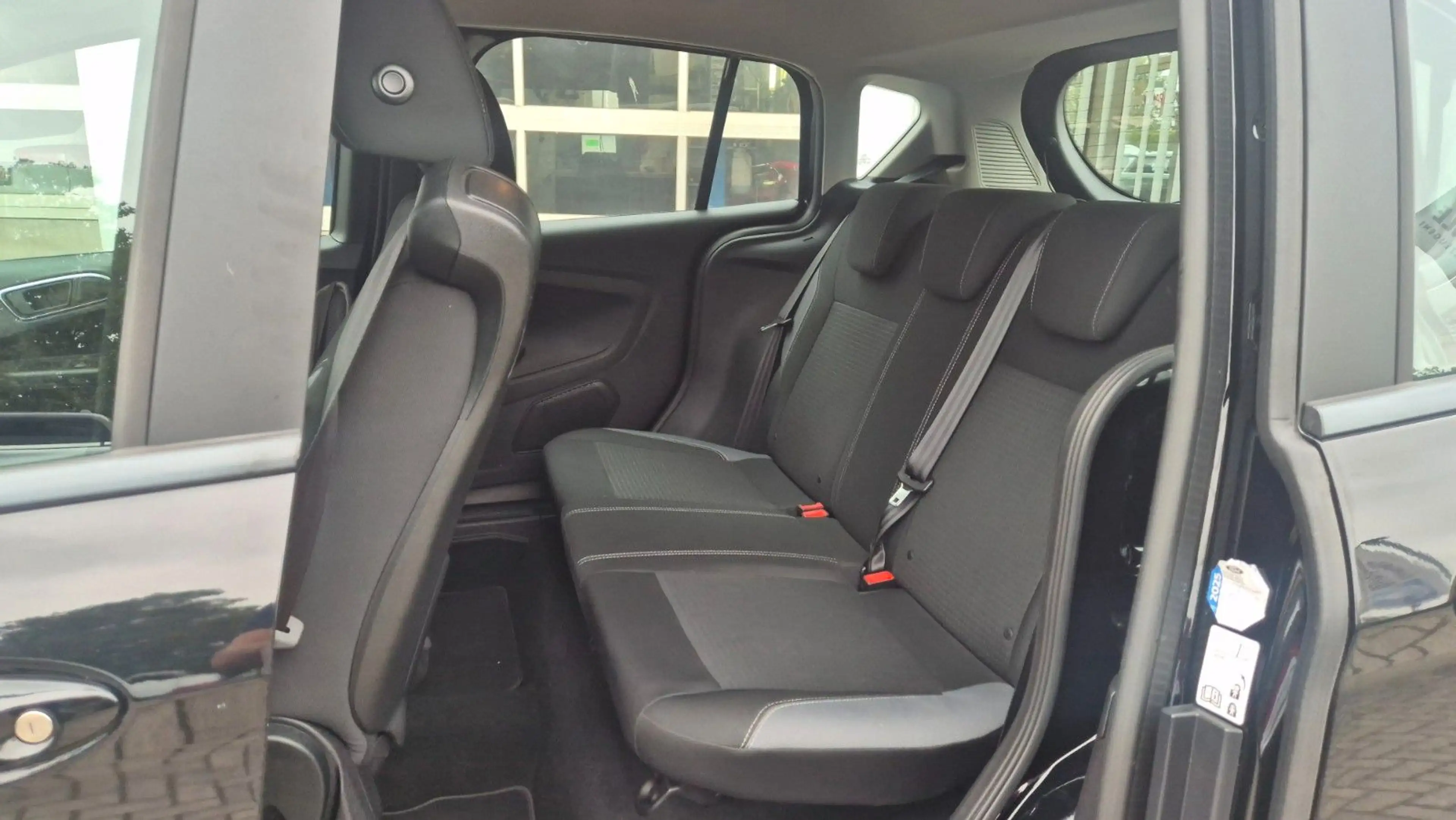 Ford B-Max B-MAX Sync Edition — photo 9