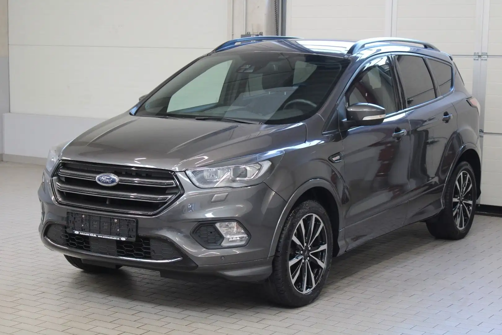 Ford Kuga ST-Line 2.0l TDCI 4x4/KAMERA/ACC/AHK/XENON/ Gris - 2