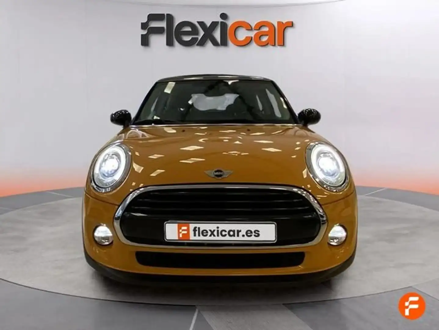 MINI Cooper D Naranja - 2