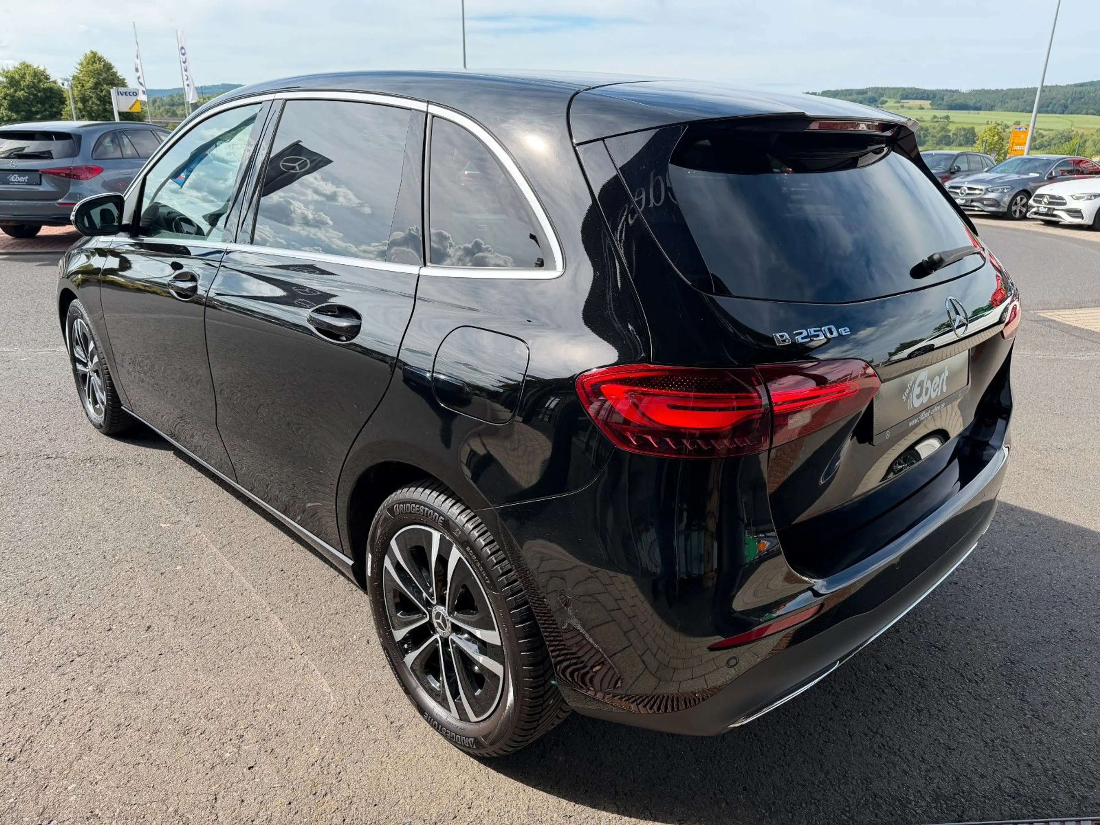 Mercedes-Benz B 250 e Progressive MBEAM+R-Kamera+Carplay+MBUX — photo 3