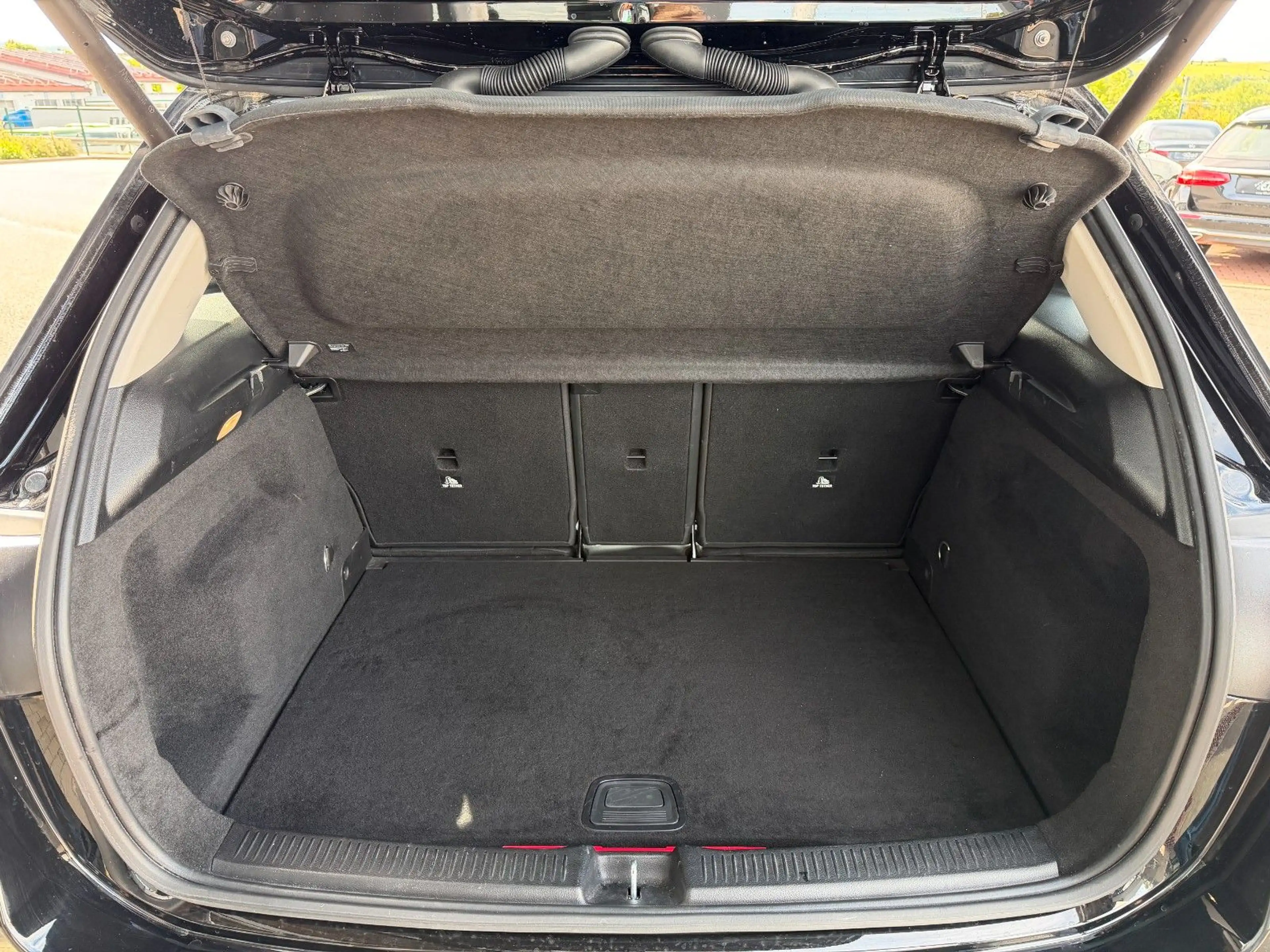 Mercedes-Benz B 250 e Progressive MBEAM+R-Kamera+Carplay+MBUX — photo 6