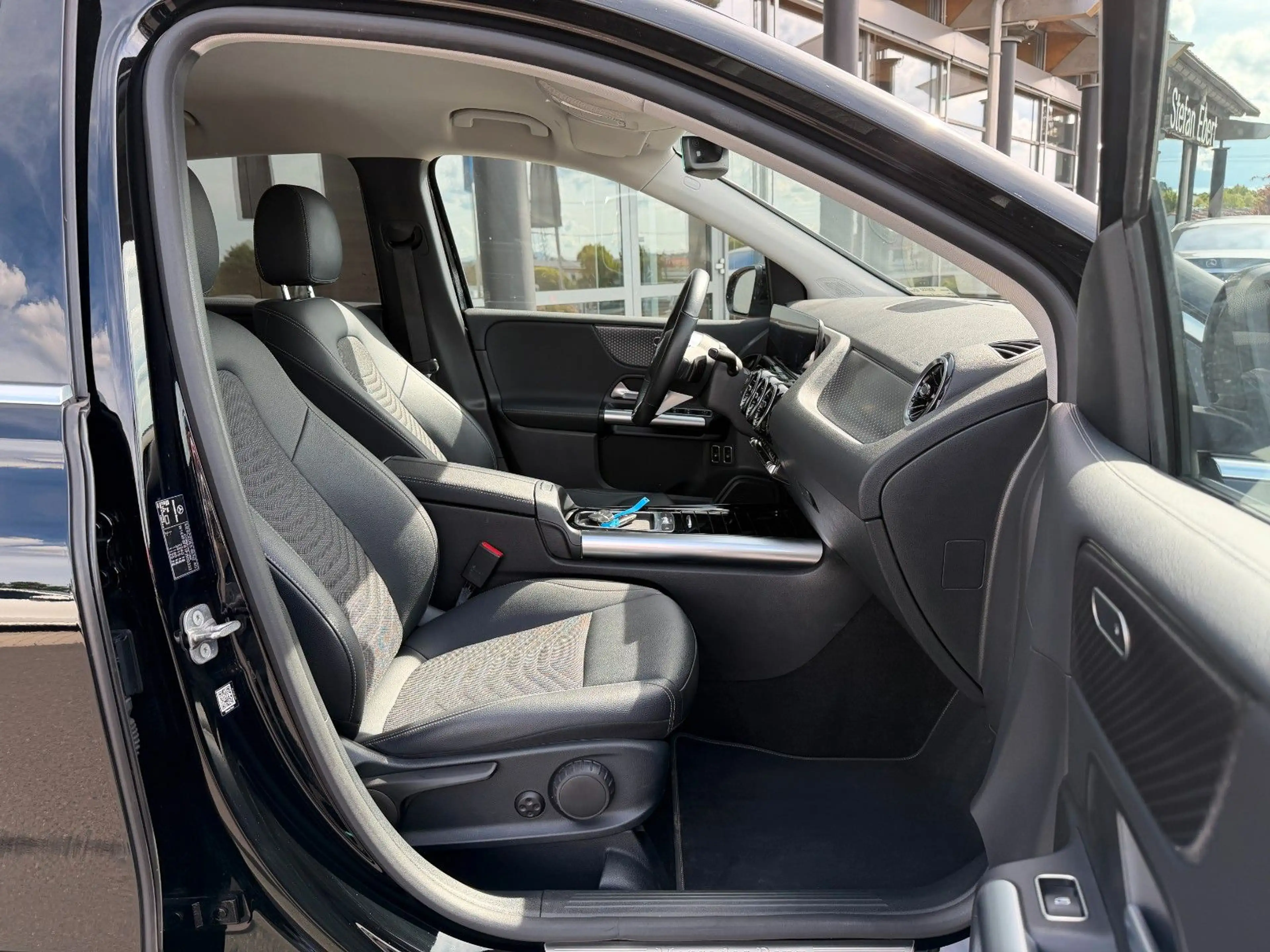 Mercedes-Benz B 250 e Progressive MBEAM+R-Kamera+Carplay+MBUX — photo 8