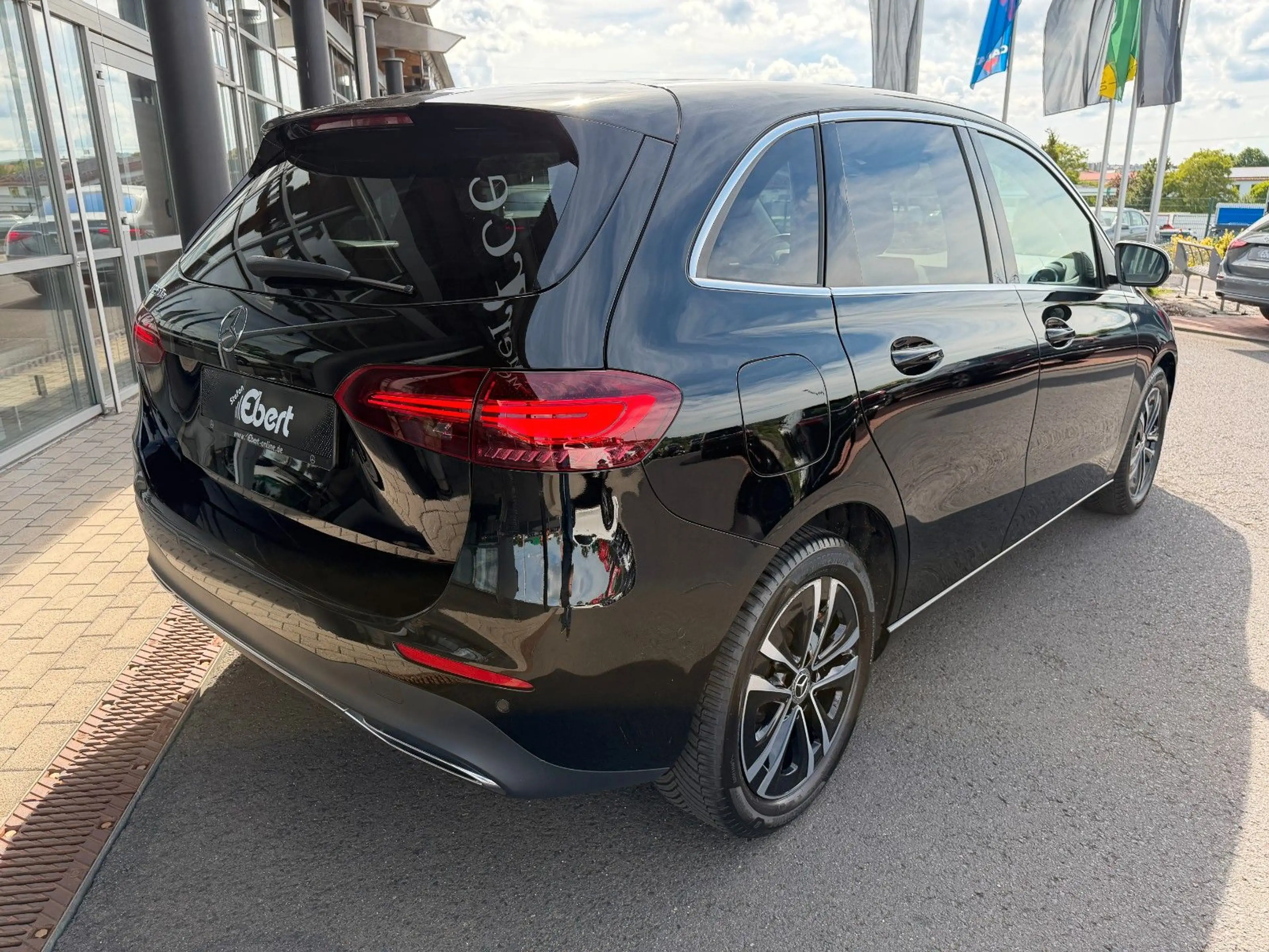 Mercedes-Benz B 250 e Progressive MBEAM+R-Kamera+Carplay+MBUX — photo 4