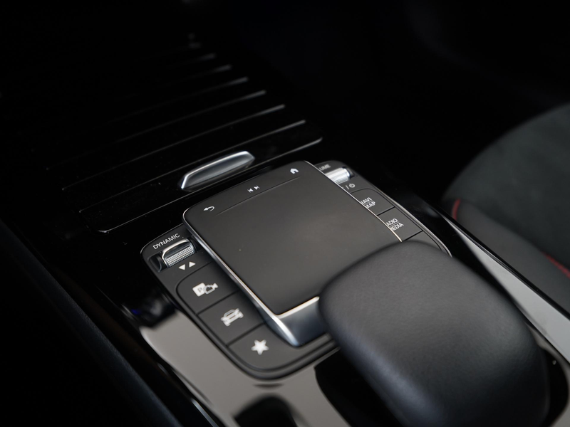 Mercedes-Benz CLA 250 250e AMG Night | Widescreen | Camera | Sfeerverlic — photo 11