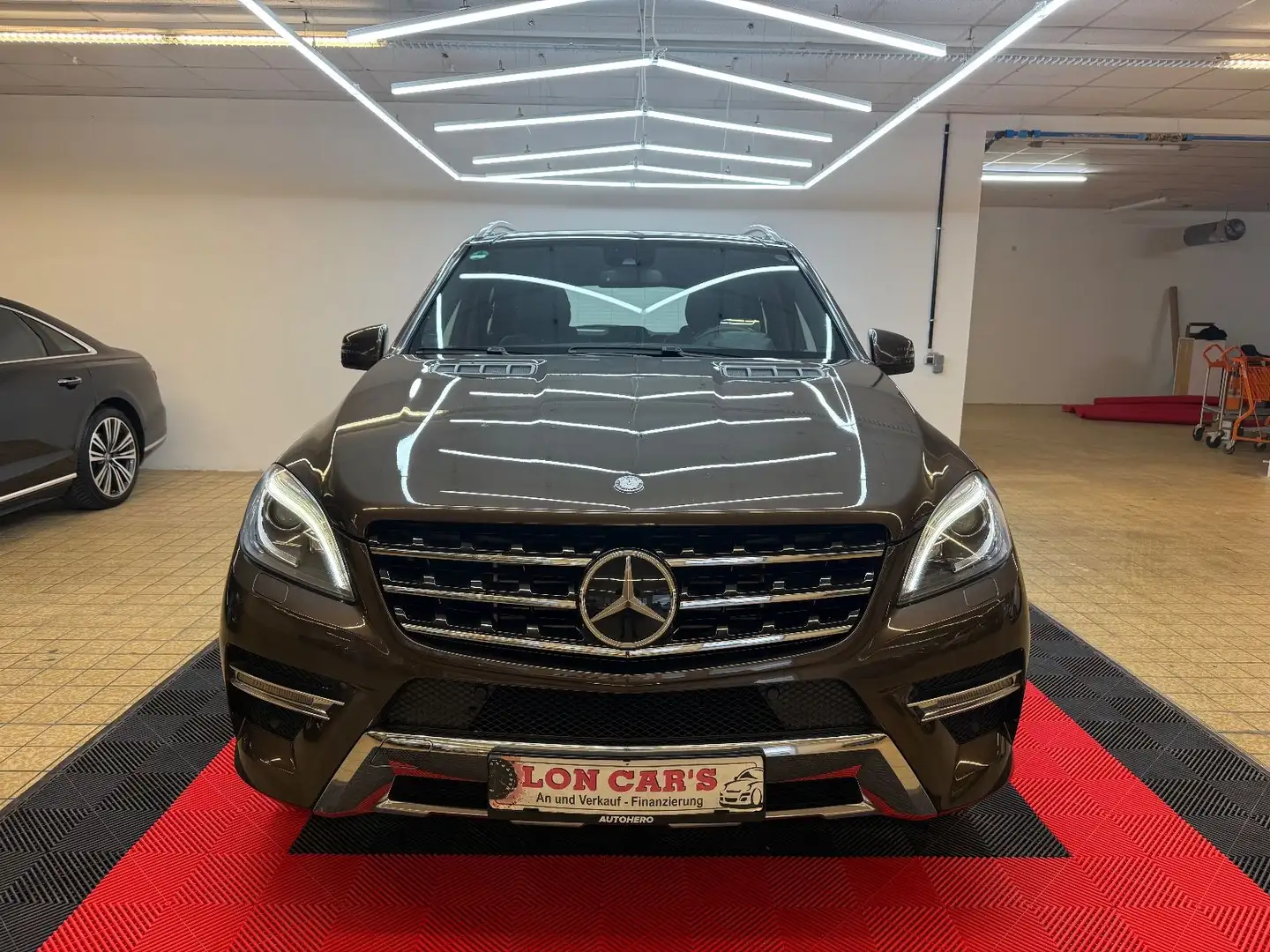 Mercedes-Benz ML 350 4 Matic/Navi/PANO/Leder/LUFT/TOP Braun - 2