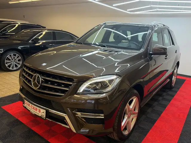Mercedes-Benz ML 350 4 Matic/Navi/PANO/Leder/LUFT/TOP