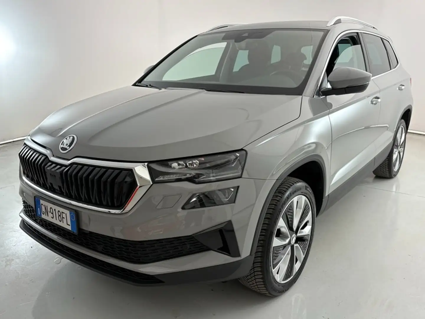 Skoda Karoq 2.0 TDI EVO SCR Executive! PREZZO REALE Grau - 1