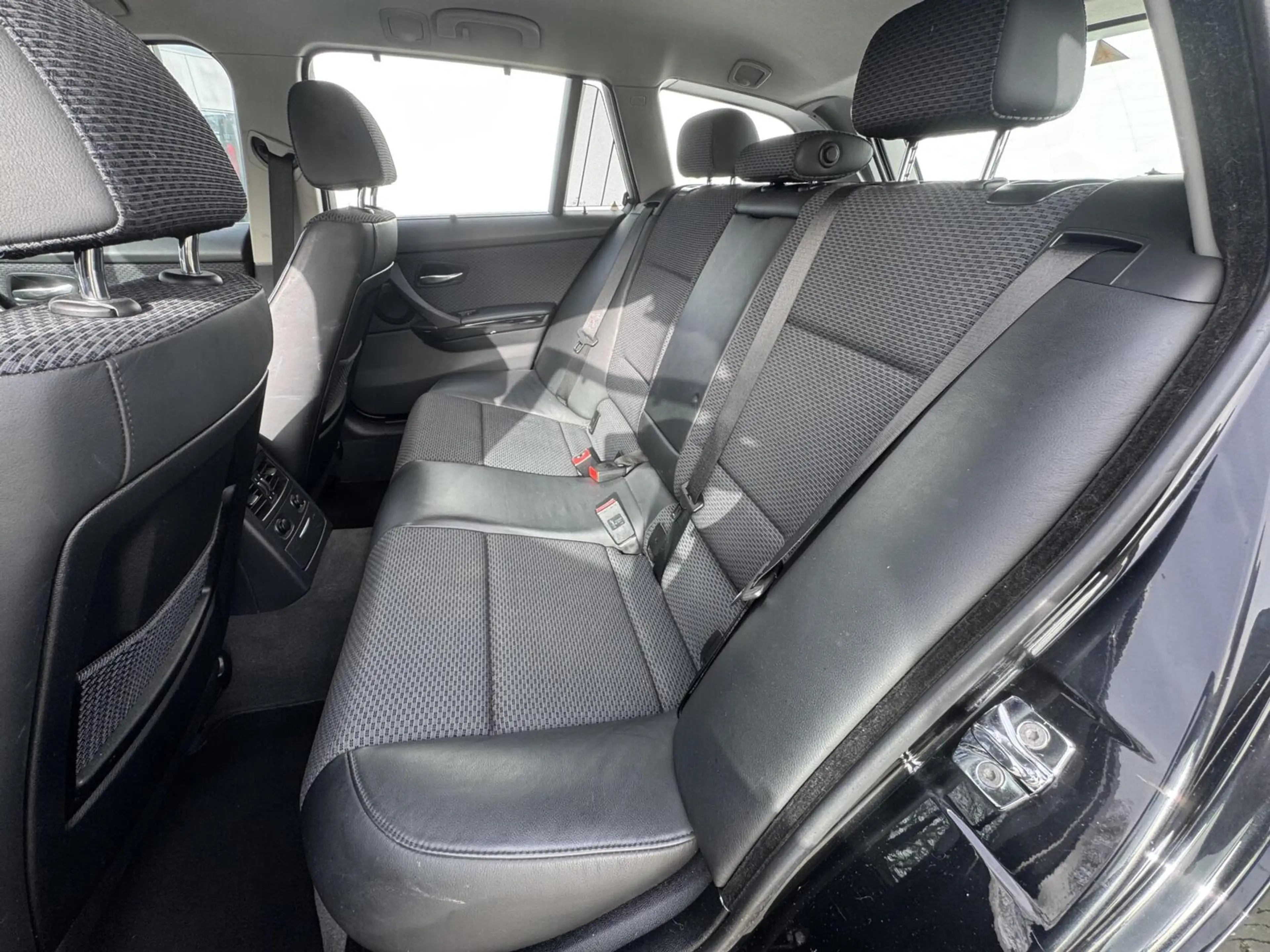BMW 325 3-serie Touring 325i LCI High Executive Automaat 6 — photo 6
