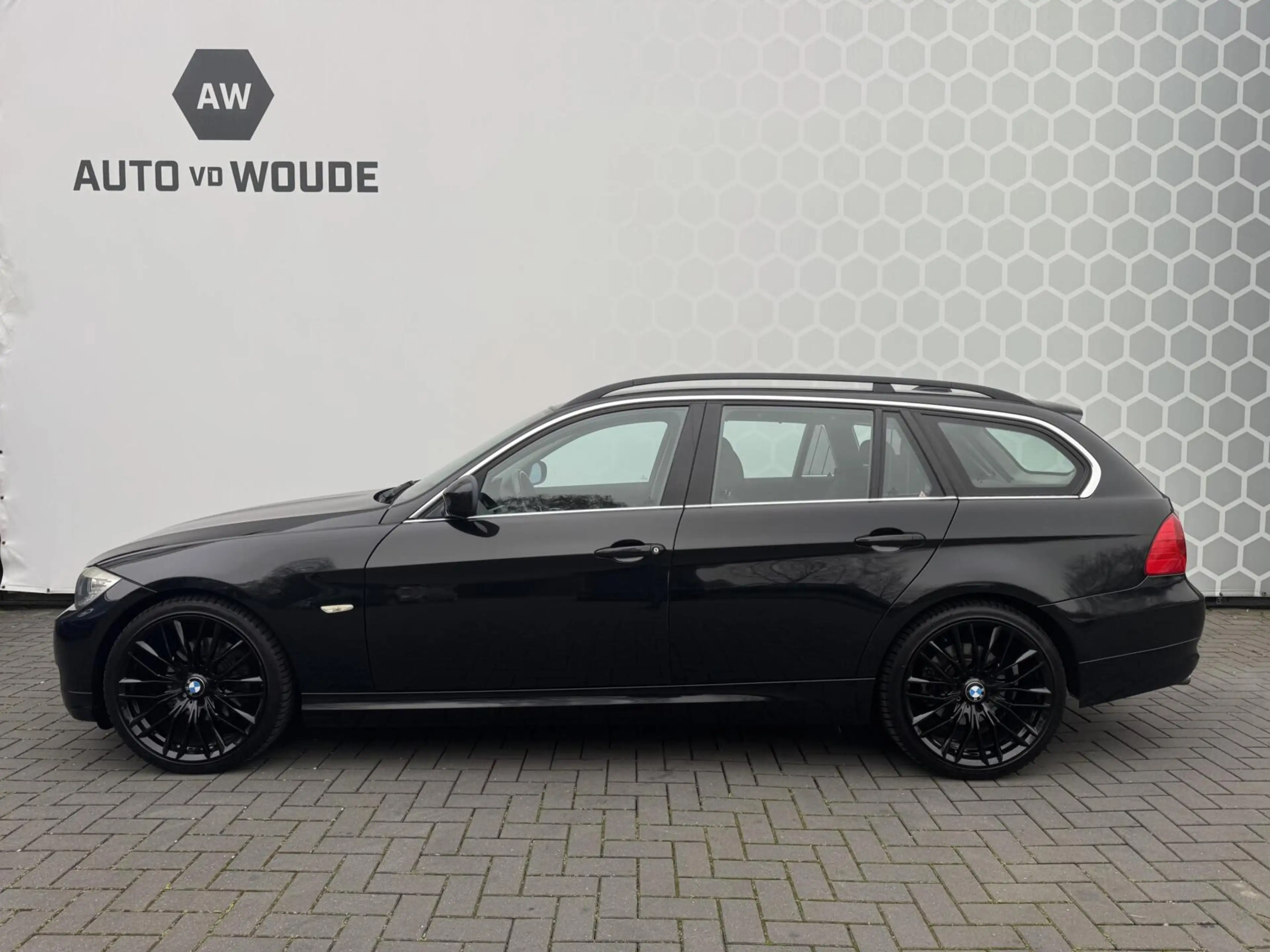 BMW 325 3-serie Touring 325i LCI High Executive Automaat 6 — photo 13