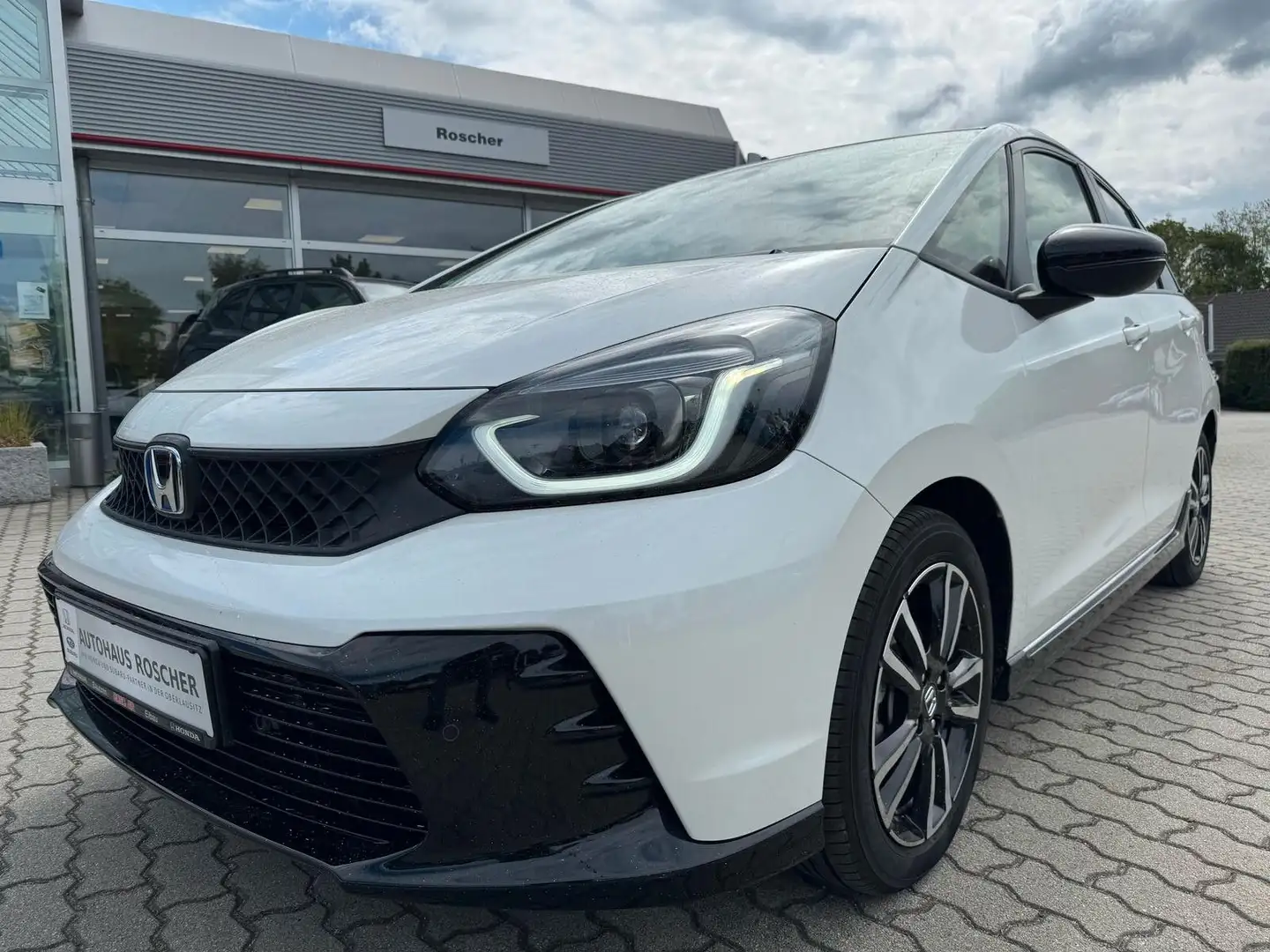 Honda Jazz 1.5 i-MMD Hybrid Advance Sport Weiß - 2