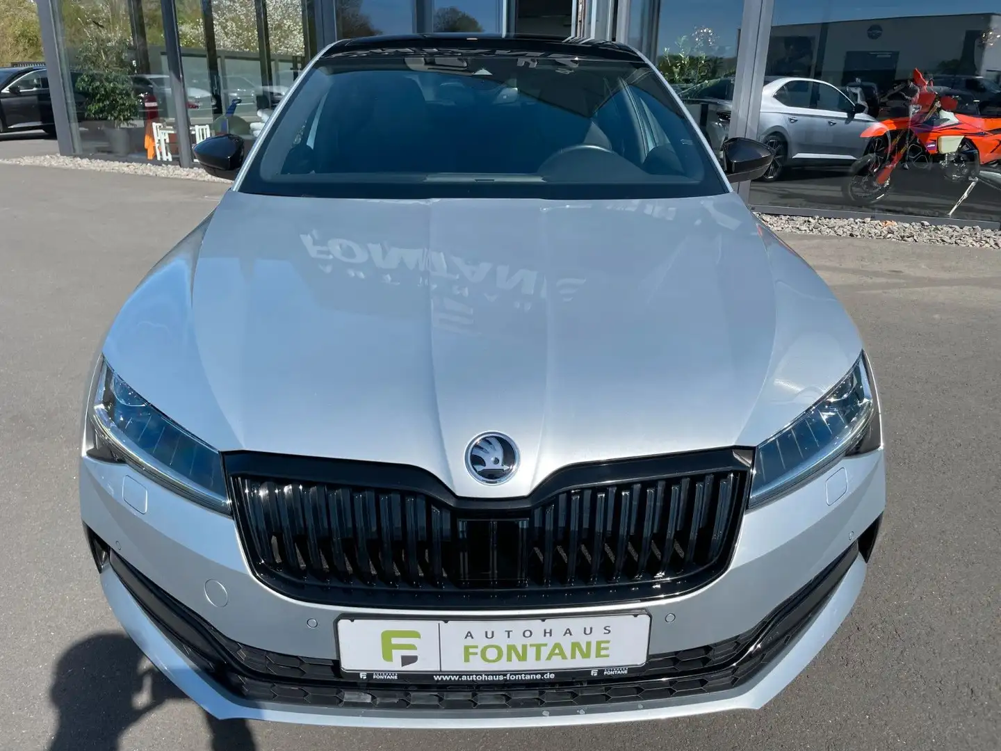 Skoda Superb Lim. Sportline 4x4 Pano 19"Canton AHK Key Silber - 2